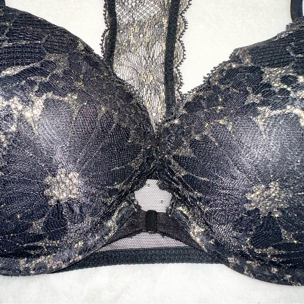 NWT! Victoria’s Secret Shimmer Push Up Bra + Cheeky Panty Set! - Picture 3 of 9